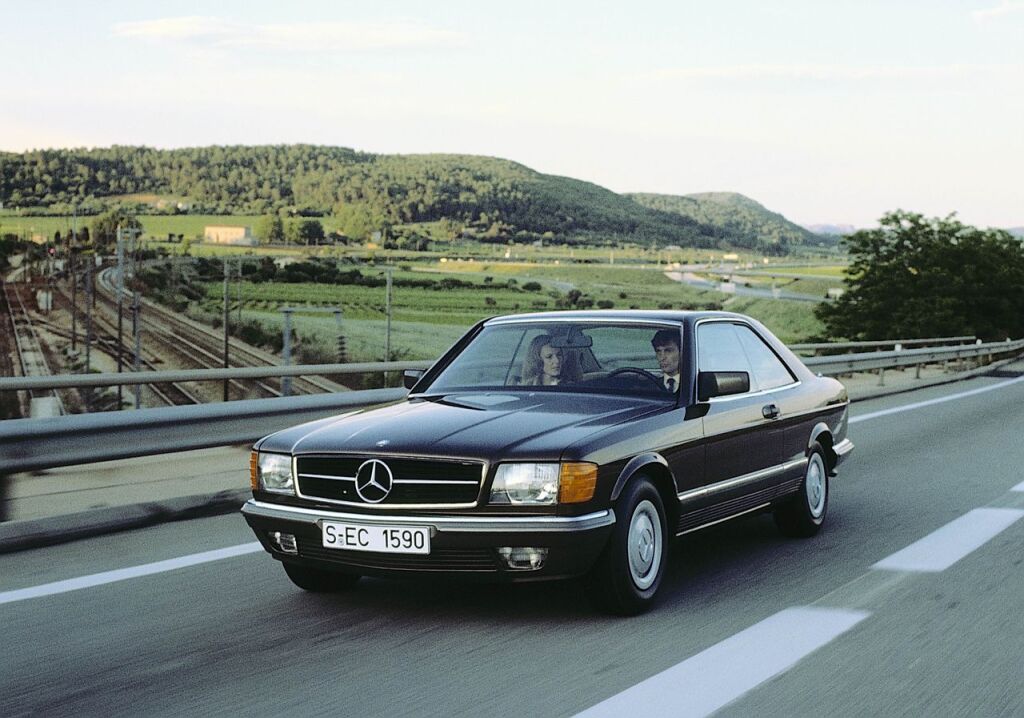 Mercedes-Benz W126