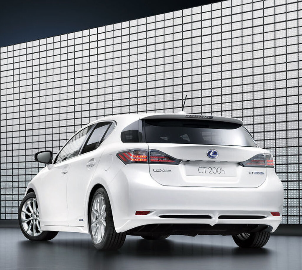 Lexus CT 200h