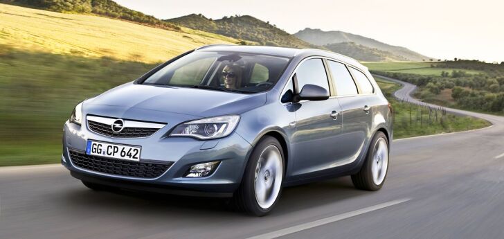 Opel Astra Sports Tourer (2010 - 2016)