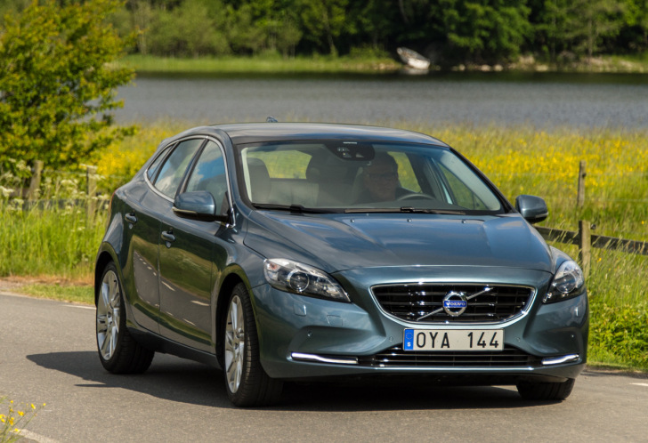 Volvo V40