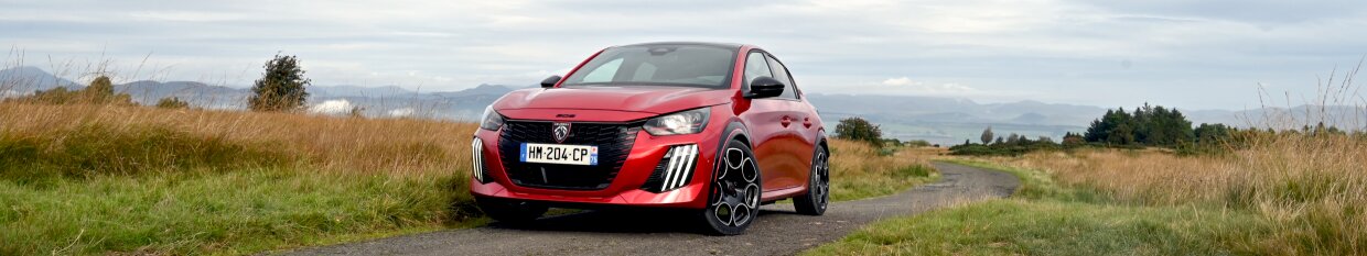 Peugeot e-208 GTI