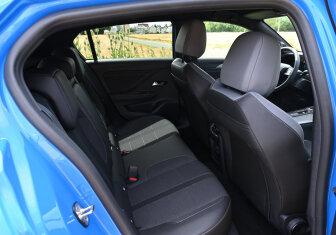 Opel Astra (Achterin)