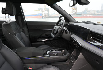 KGM Musso (Interieur doorkijk)