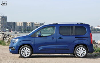 Opel Combo Life - Zijkant