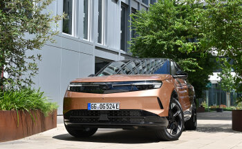 Opel Grandland - Driekwart voor