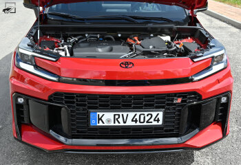 Toyota RAV4 - Motor