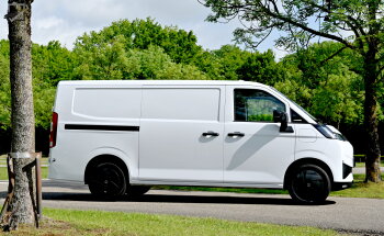 Farizon V7E - Zijkant