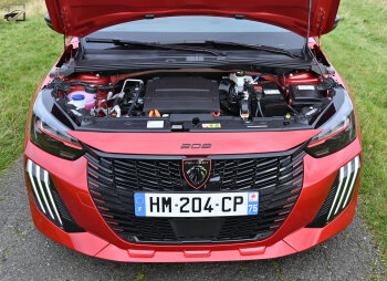 Peugeot 208 - Motor
