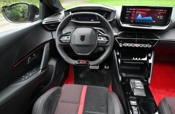 Peugeot 208 - Dashboard