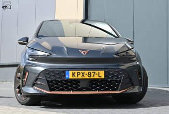 Cupra Born - Recht voor