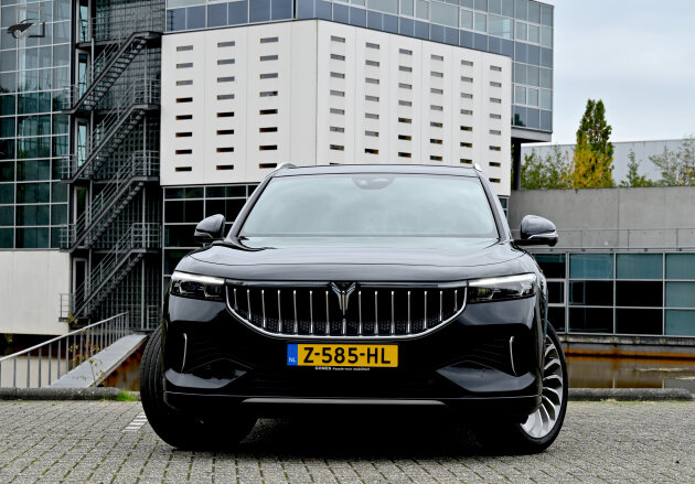 Voyah Free - Recht voor