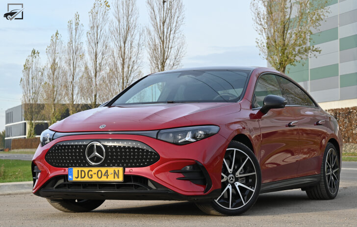 Mercedes-Benz CLA (Driekwart voor)