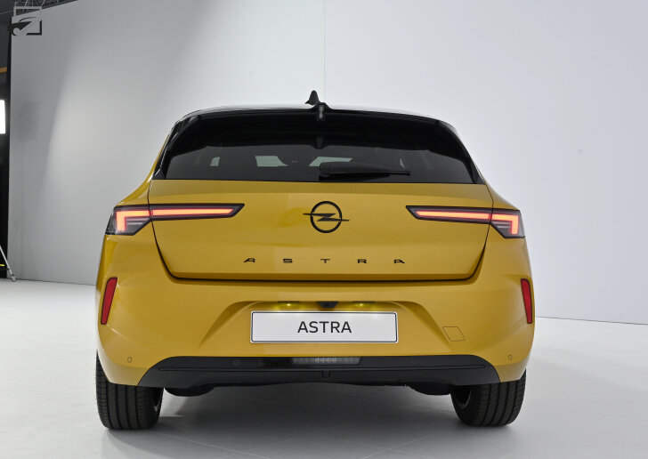 Opel Astra (Recht achter)