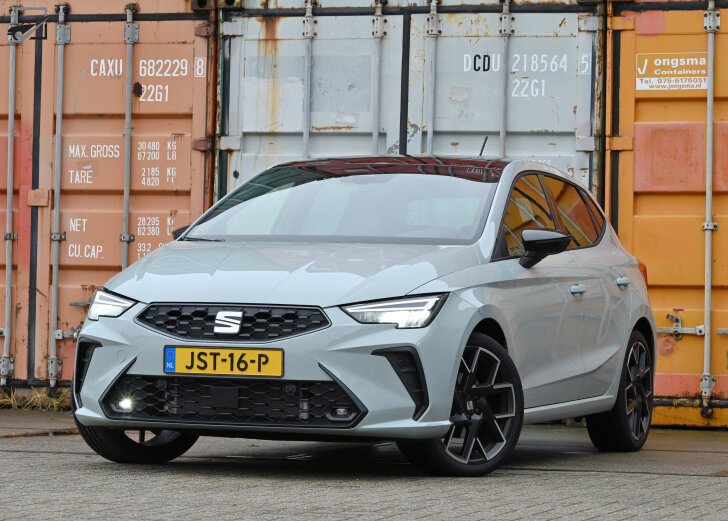 Seat Ibiza (Driekwart voor)