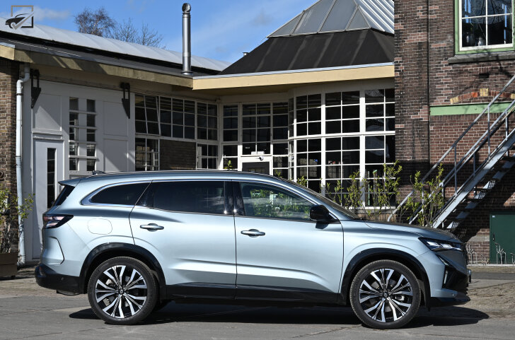 Renault Espace (Zijkant)