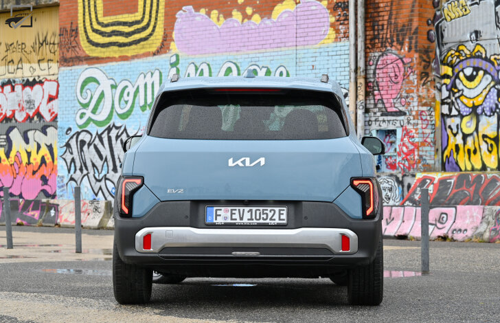 Kia EV2 (Recht achter)
