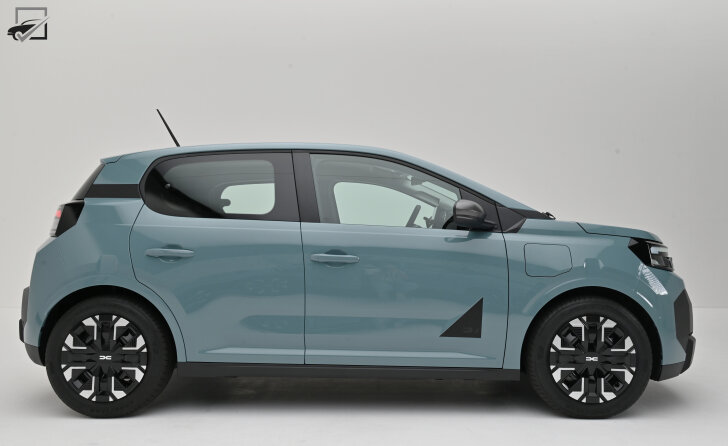 Dacia Spring Zijkant