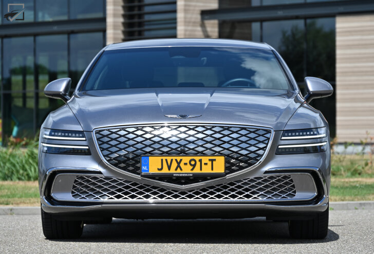 Genesis G80 Recht voor