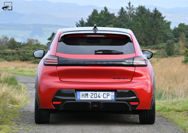 Peugeot e-208 GTI Recht achter