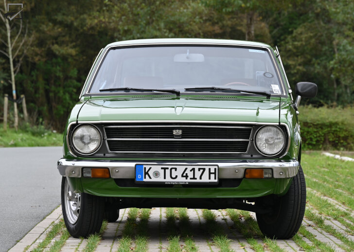 Toyota Corolla (1974 - 1981) Recht voor