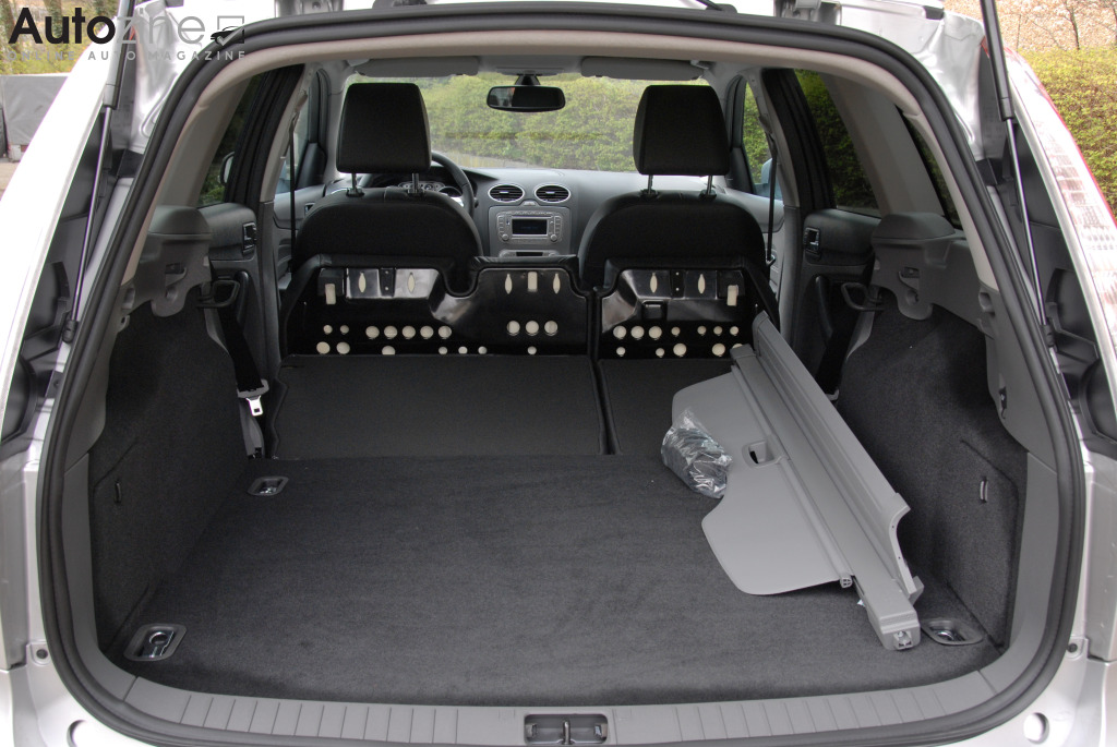 Ford Focus Wagon (2005 - 2011) (Bagageruimte)