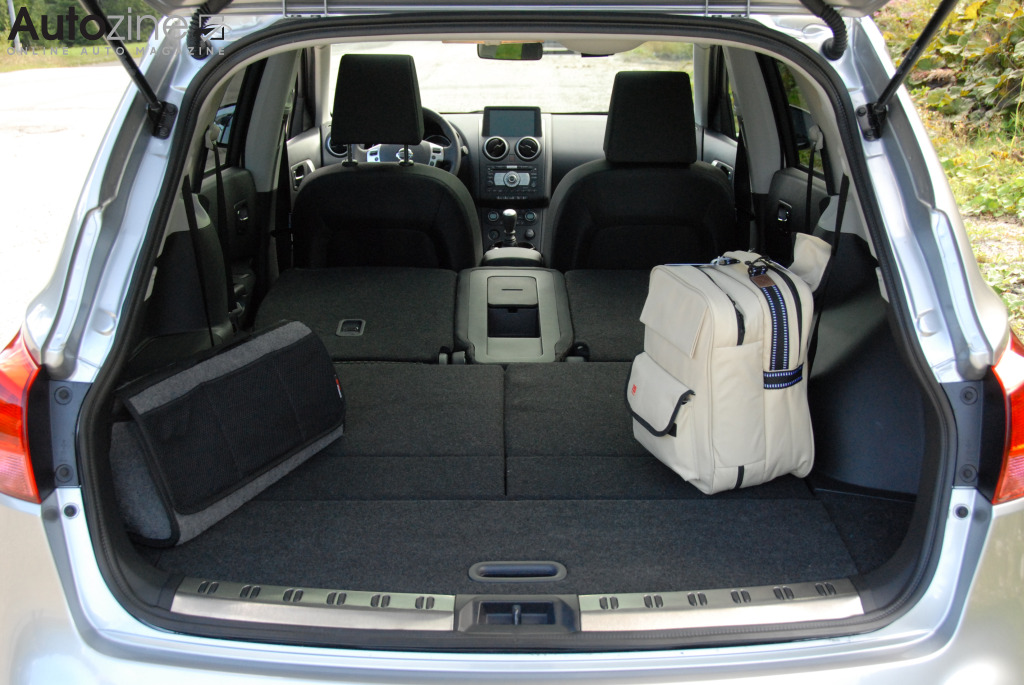Nissan Qashqai+2 (2008 - 2013) (Bagageruimte)