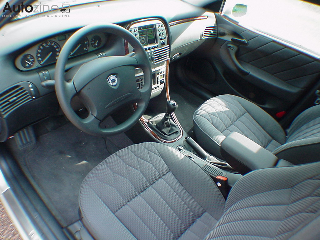 Lancia Lybra (Interieur doorkijk)