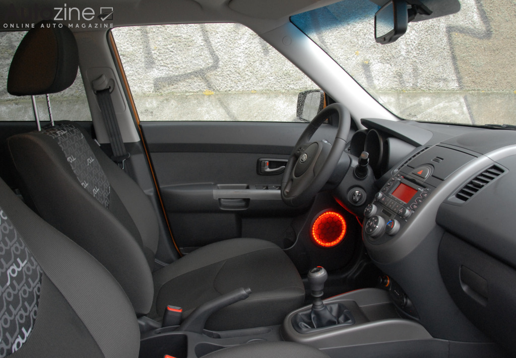 Kia Soul (2009 - 2014) (Interieur doorkijk)