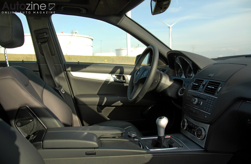 Mercedes-Benz C-Klasse (2007 - 2013) (Interieur doorkijk)