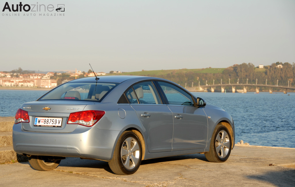Chevrolet Cruze (Schuin achter)