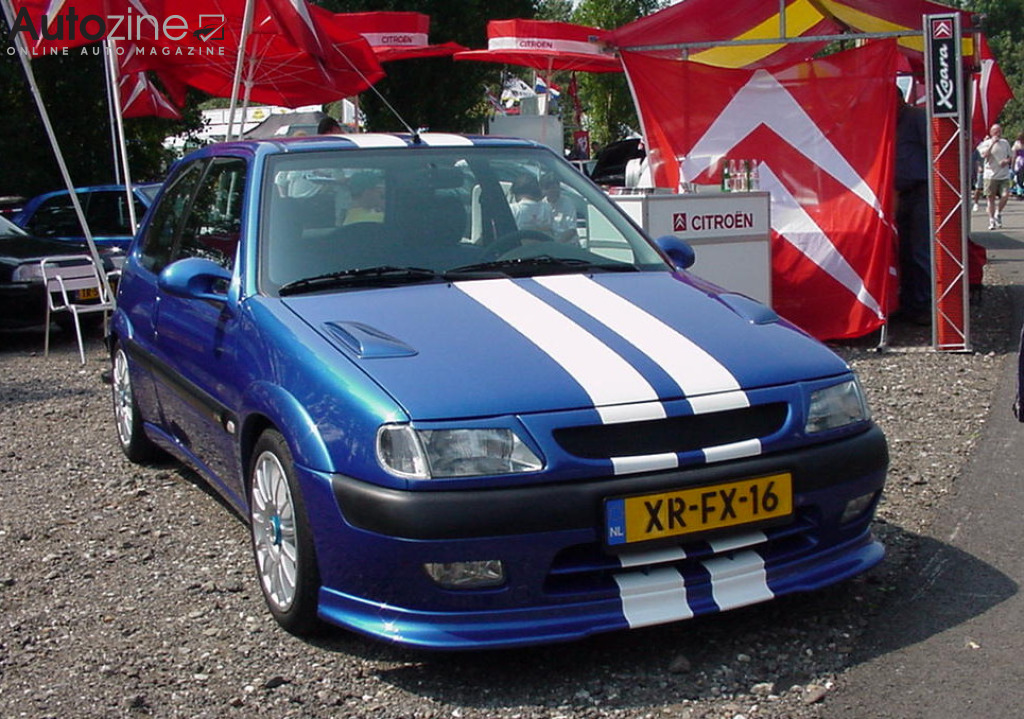 Vive la France (Citroen Saxo)
