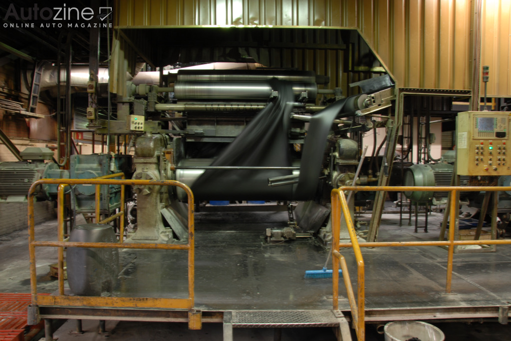 Bezoek Vredestein-fabriek (Pers)