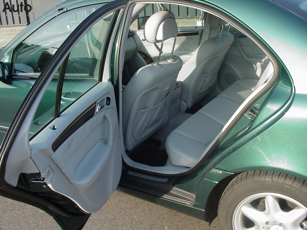 Mercedes-Benz C-klasse (2000 - 2007) (Achterin)