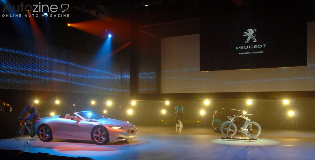 Peugeot in de toekomst (Podium)