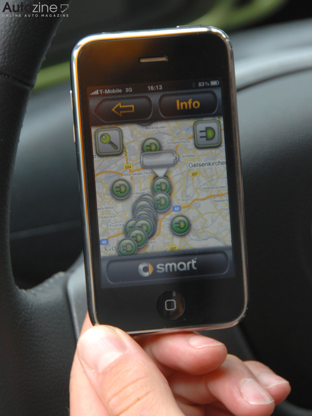 Smart ForTwo Electric Drive (iPhone app)