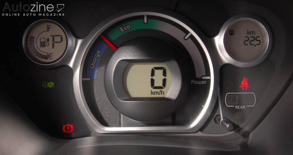 Peugeot iOn (Klokken)