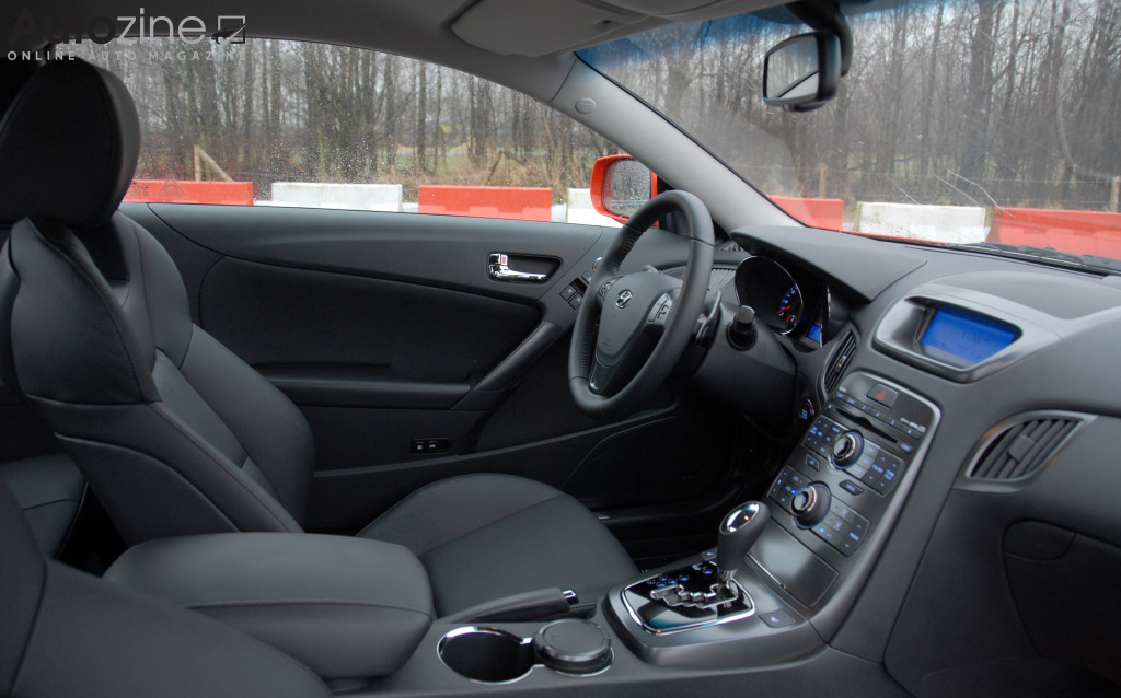 Hyundai Genesis Coupe (Interieur doorkijk)