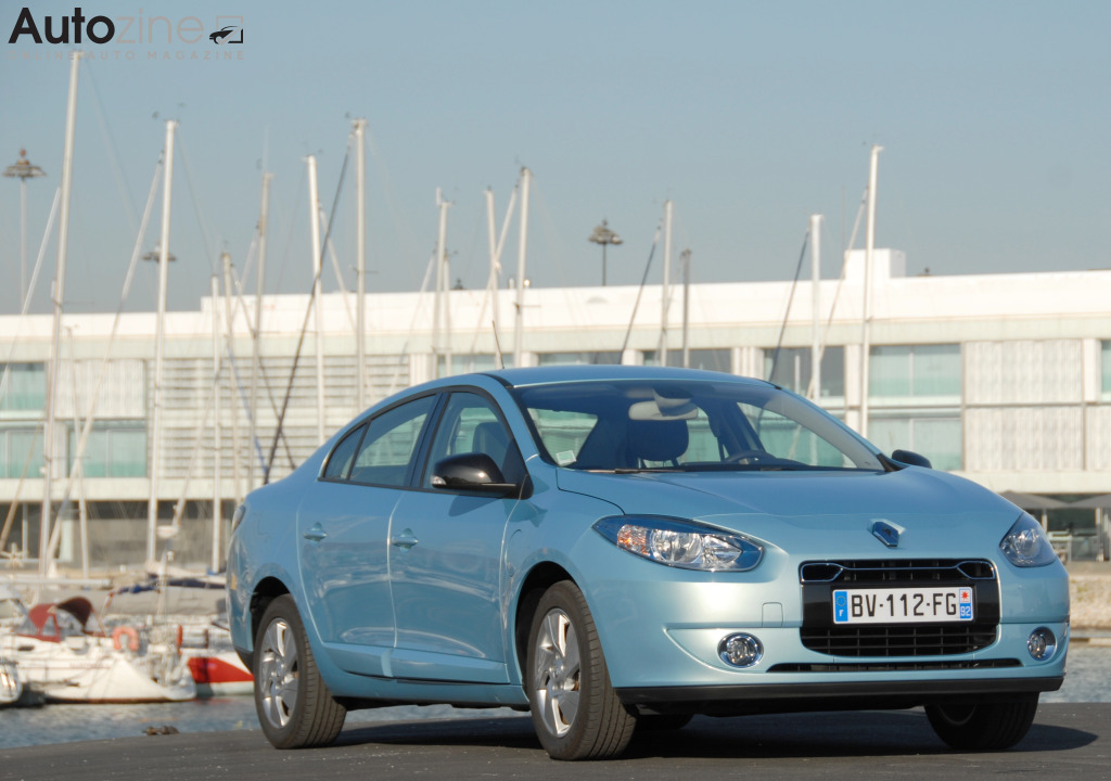 Renault Fluence ZE (Schuin voor)