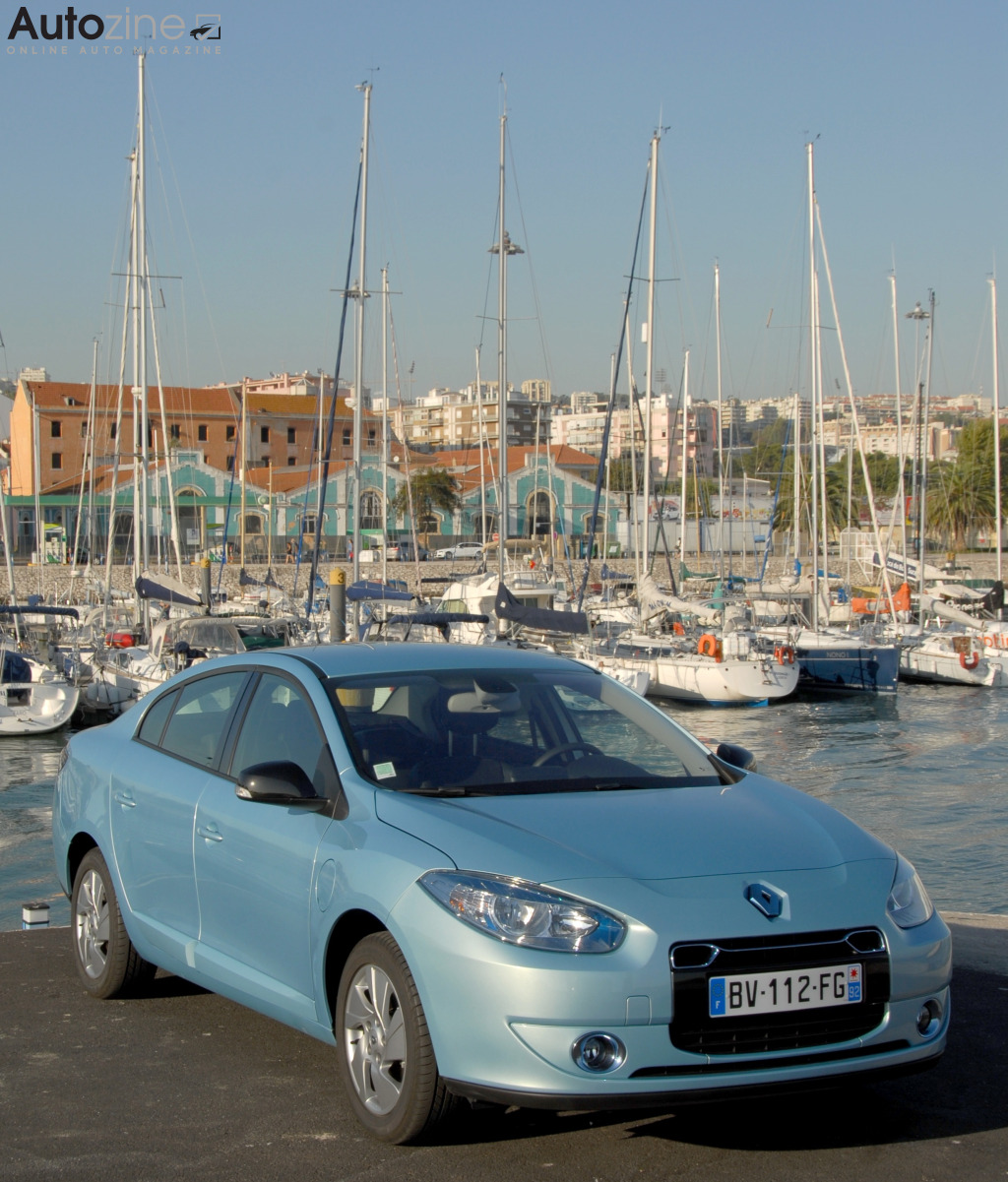 Renault Fluence ZE (Driekwart voor hoog)