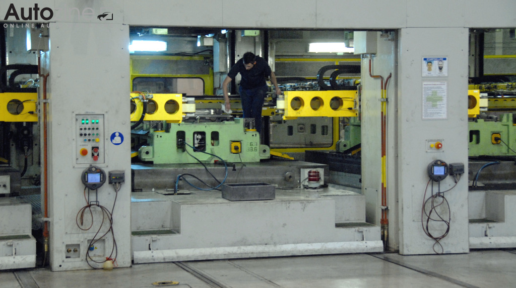 Bezoek Hyundai-fabriek (Pers)