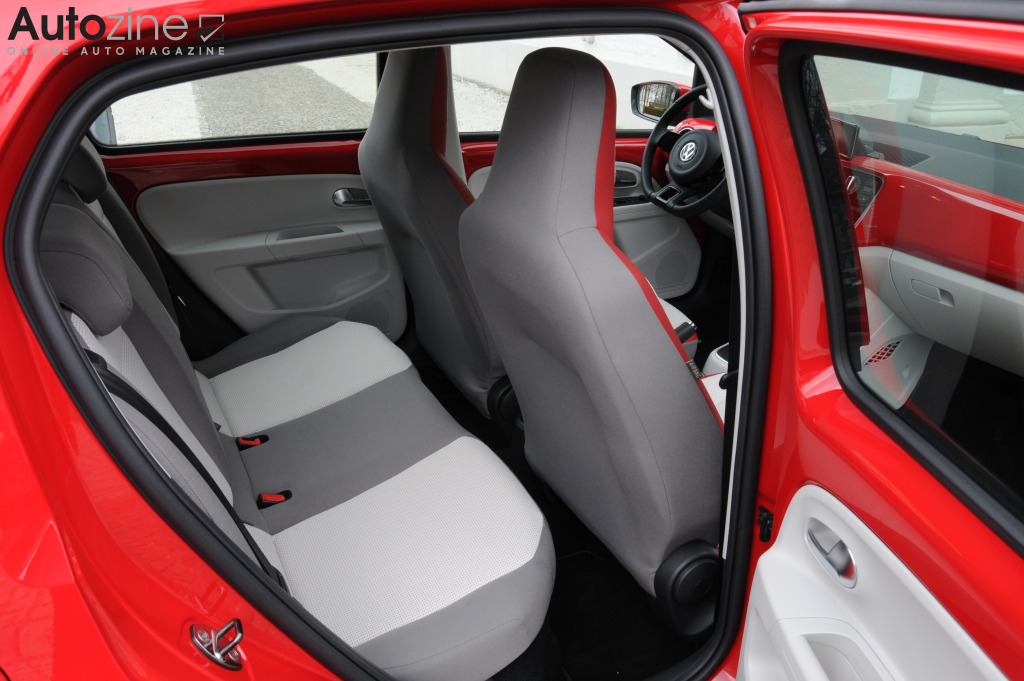 Volkswagen Up! (Achterin)