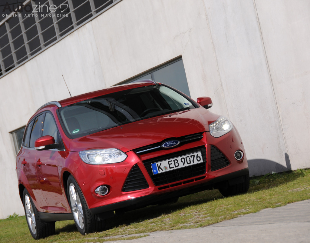 Ford Focus Wagon (2011 - 2018) (Schuin voor)