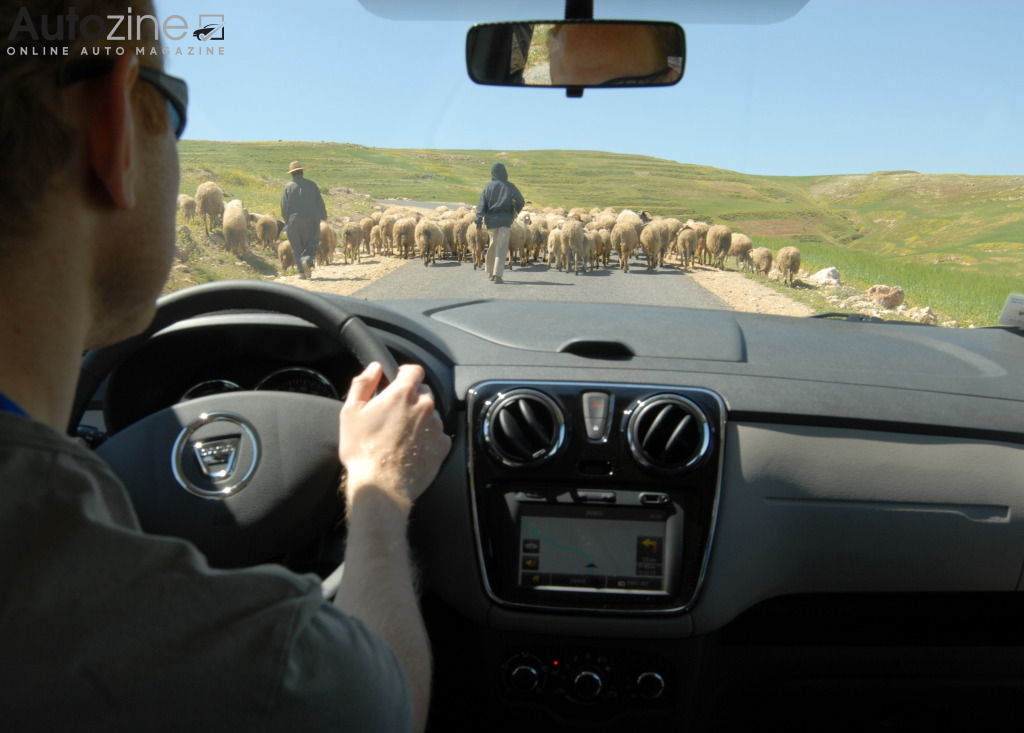 Dacia Lodgy (Interieur, meerijden)