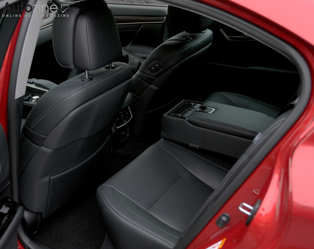 Lexus GS450h (Achterin)