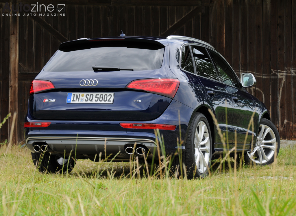 Audi SQ5 (Driekwart achter)
