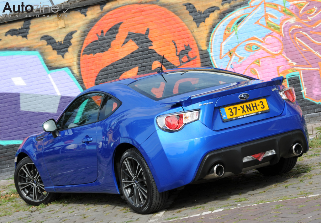 Subaru BRZ (Driekwart achter)