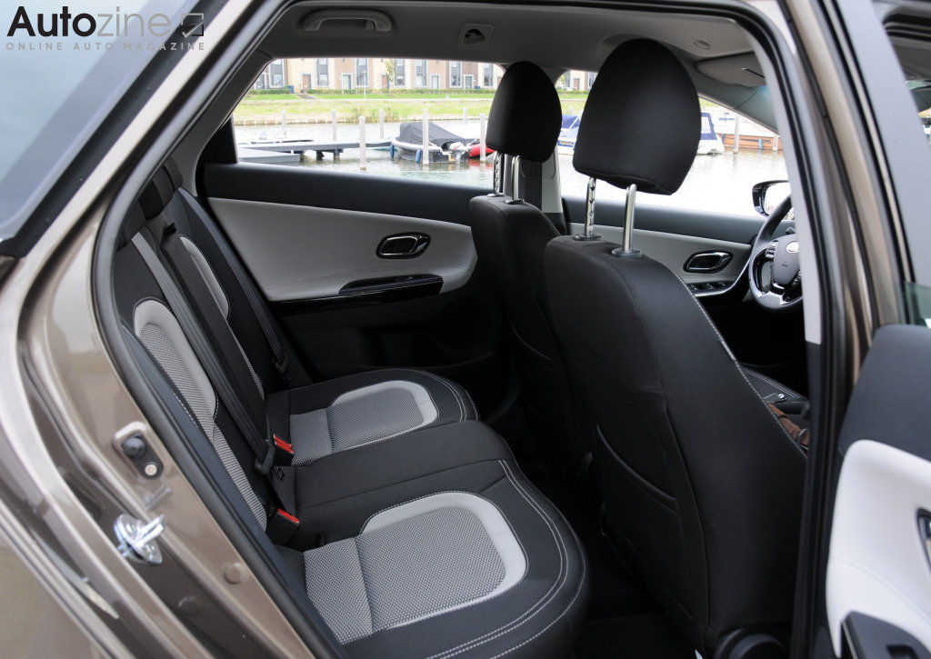 Kia Cee'd Sportswagon (2012 - 2018) (Achterin)