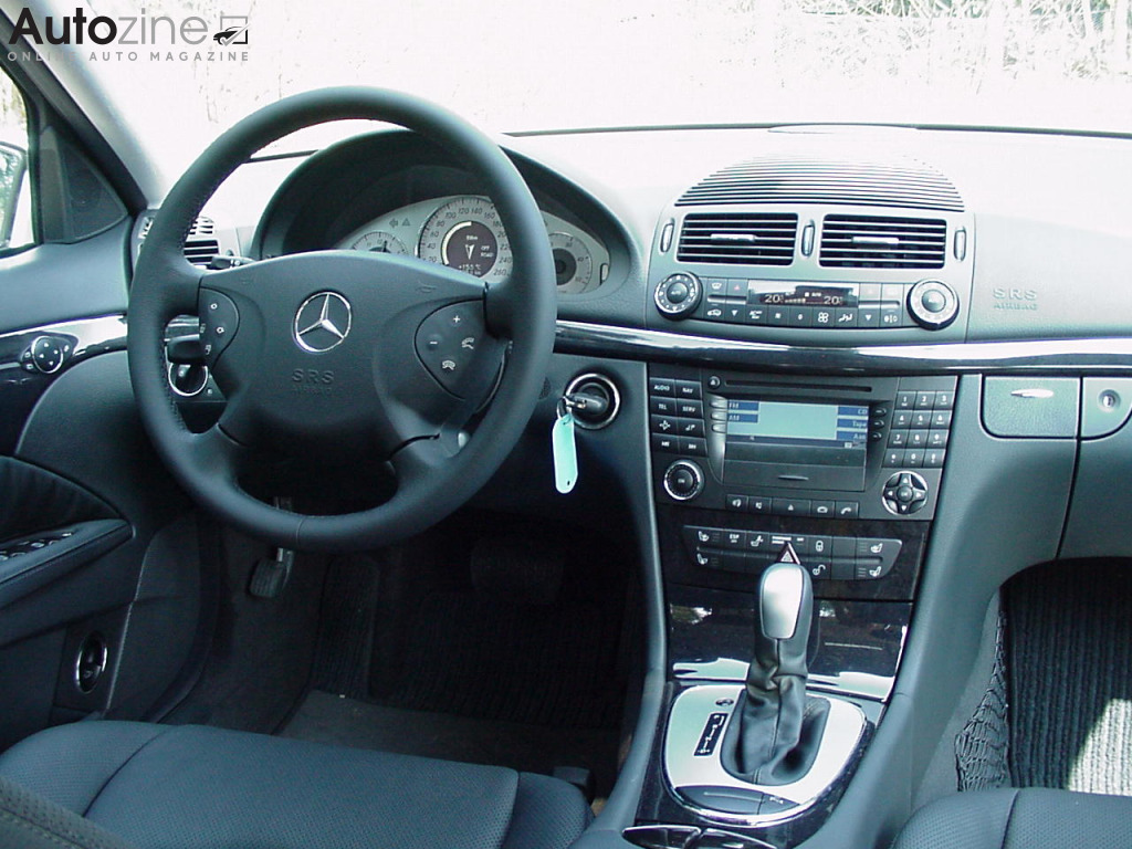 Mercedes-Benz E-Klasse (2002 - 2009) (Interieur)