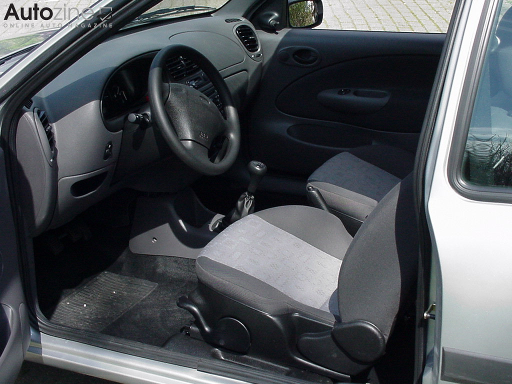 Ford Fiesta (1995 - 2002) (Interieur doorkijk)