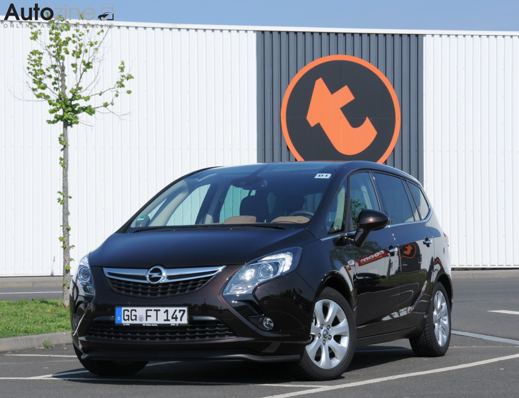 Opel motoren en transmissies (Zafira driekwart voor)